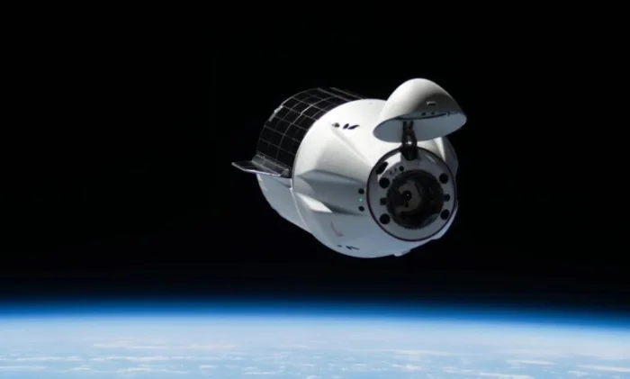 Dragon впервые поднял МКС: новая роль корабля SpaceX